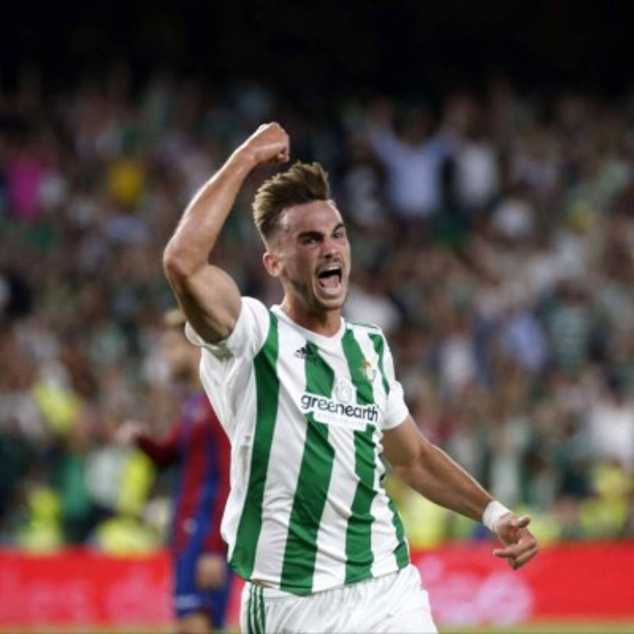 El interés del Barça por el mediocampista del Betis, Fabián Ruiz Peña, choca con el de otros clubs, como el Real Madrid, que se plantean ficharle. En el Camp Nou le siguen desde hace tiempo por su calidad, juventud, estilo de juego y potencia física.