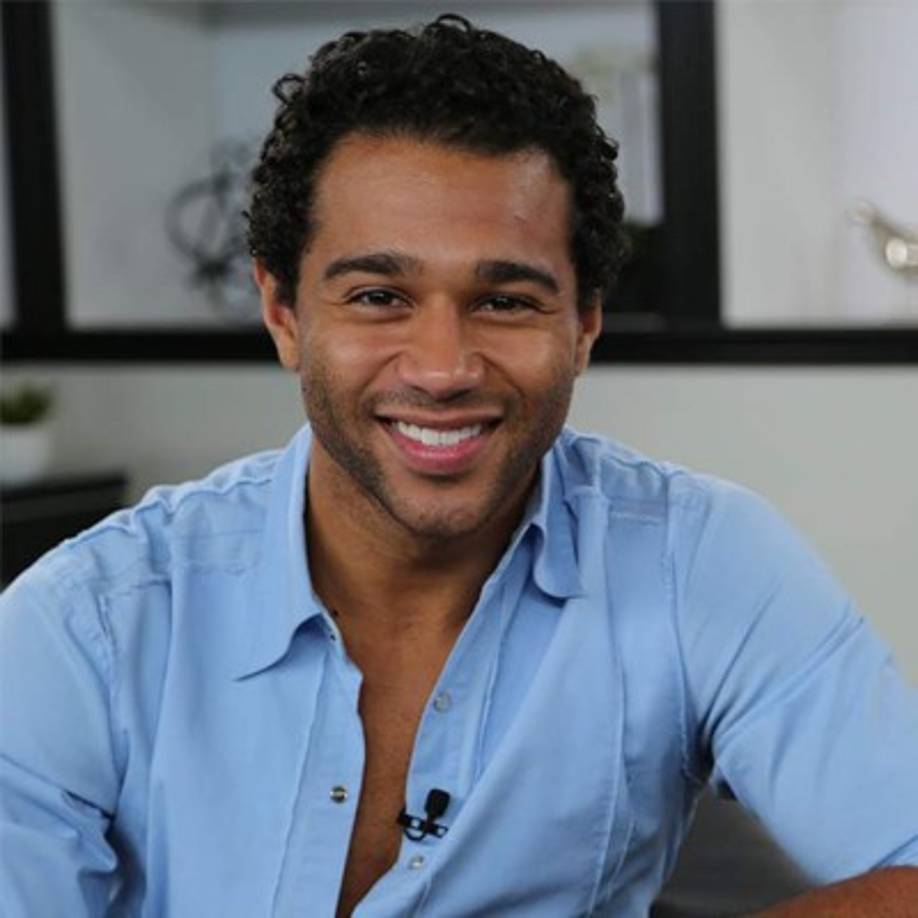 CORBIN BLEU<br/>La melena se ha ido, pero la sonrisa sigue allí. Corbin se mantiene ocupado en el cine, el teatro y con su carrera musical.