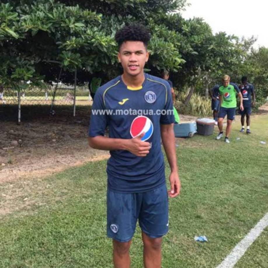 <br/>Jack Baptiste: El Motagua anunció el regreso del mediocampista de 19 años de edad. En la campaña pasada fue legionario ya que jugó en el Ludoun United de la USL de Estados Unidos.