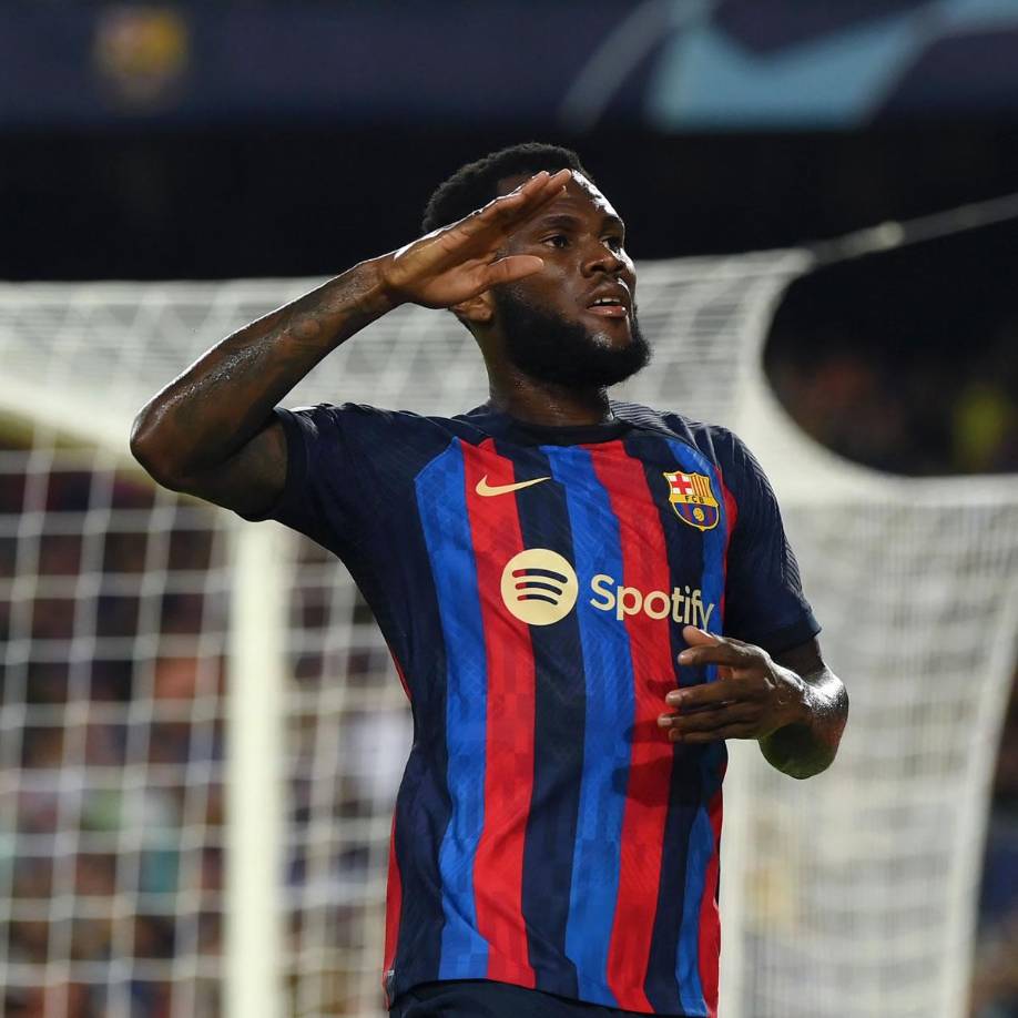 El marfileño Franck Kessié abrió el marcador para el Barcelona y así lo celebró. Su primer gol en el torneo continental como azulgrana.