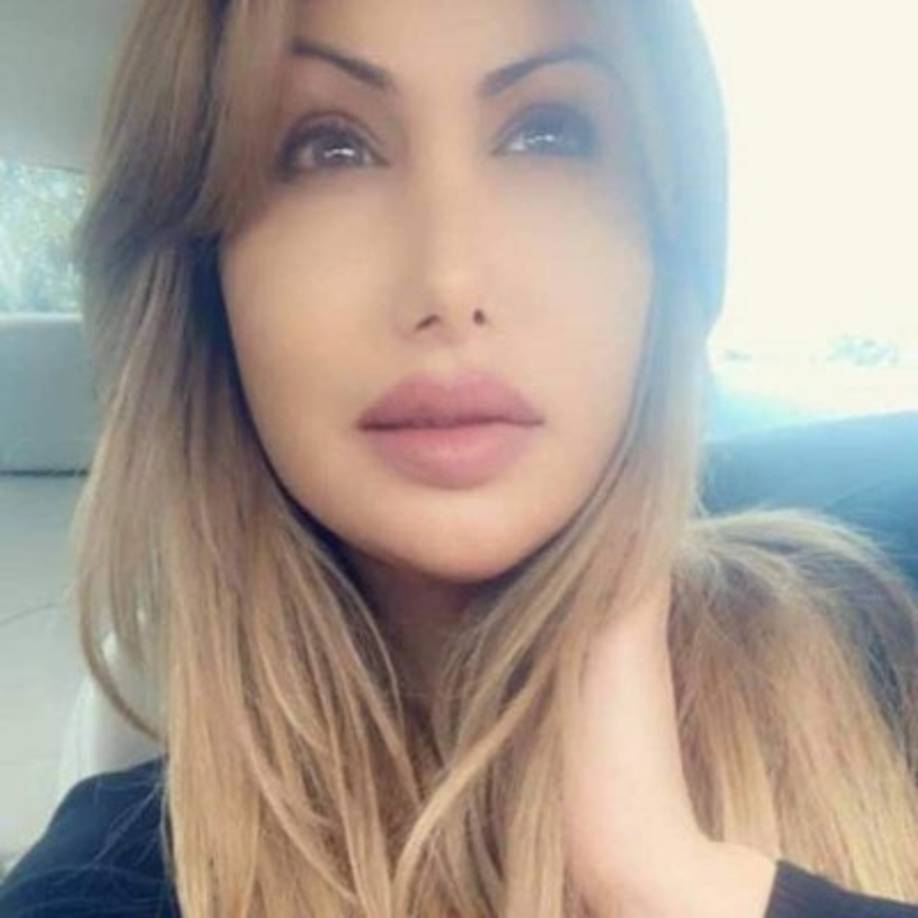 Según indicó el blog que 'retrata a unas 500 mujeres transgénero de todos los ámbitos de la vida', Herrera había nacido en 1981 en la ciudad de Santa Clara, Cuba, 300 kilómetros al este de La Habana.