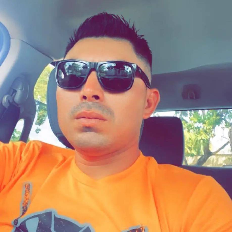 Testigos afirman que Amaya atropelló intencionalmente a Brenda en dos ocasiones con su camioneta.