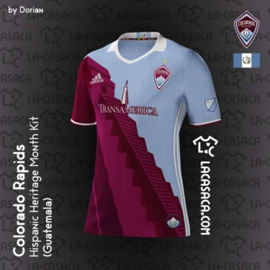 La camiseta del Toronto FC en representación de Guatemala por el delantero Marco Pappa.