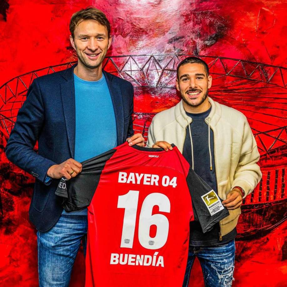Bayer Leverkusen completa la cesión de Emiliano Buendía procedente del Aston Villa. El argentino quiere recuperar su mejor versión.