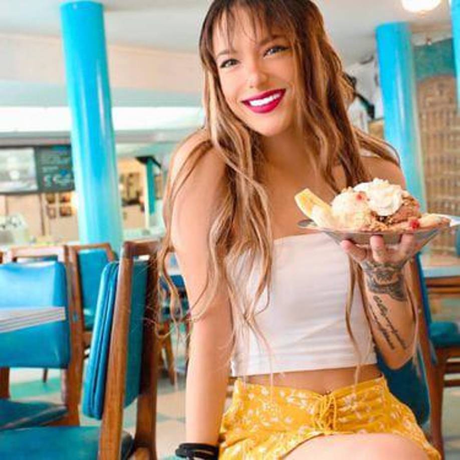 Las esperanzas de encontrarla con vida se desvanecieron cuando se halló un cuerpo sin vida en una zona boscosa de Tlaxcala, el cual presentaba una herida de bala y coincidía con las características físicas de la joven desaparecida.