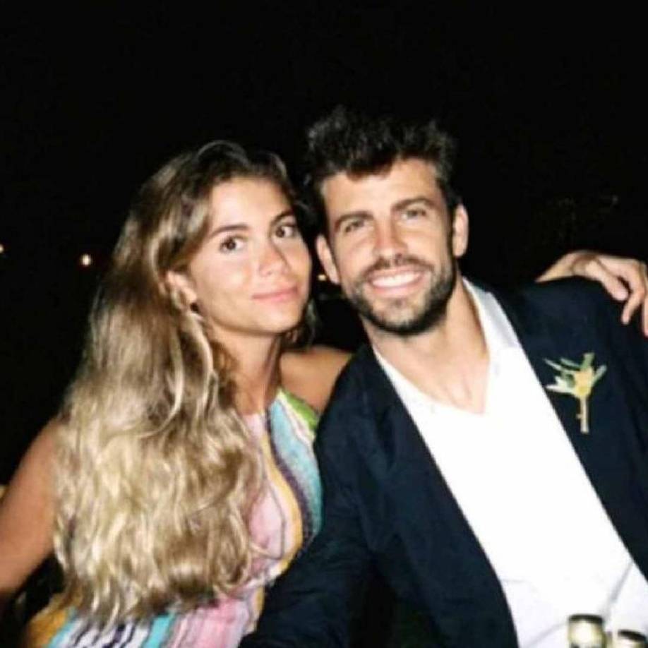 De acuerdo con el informante, Clara ha recibido el apoyo de familiares y amigos, quienes le han planteado un “viaje fuera” para distraerse del escándalo.