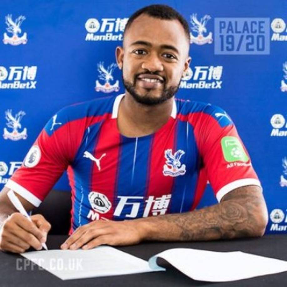 El Crystal Palace ha fichado al delantero ghanés Jordan Ayew por 2.800.000 €. Firma hasta junio de 2022 y llega procedente del Swansea.