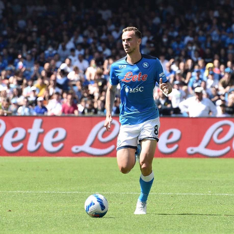 El Real Madrid está interesado en fichar a Fabián Ruiz como agente libre en el verano de 2023. Ancelotti es admirador del centrocampista español que milita en el Napoli.