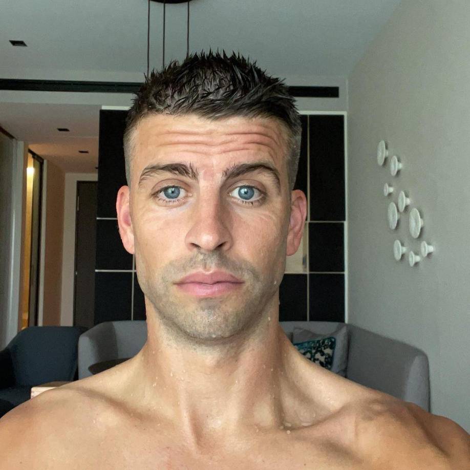 “Yo he calculado y, matemáticamente, no puedo entrar a 120 en un parking, es imposible. Se ha tirado una mentira”, señaló Piqué de forma categórica.