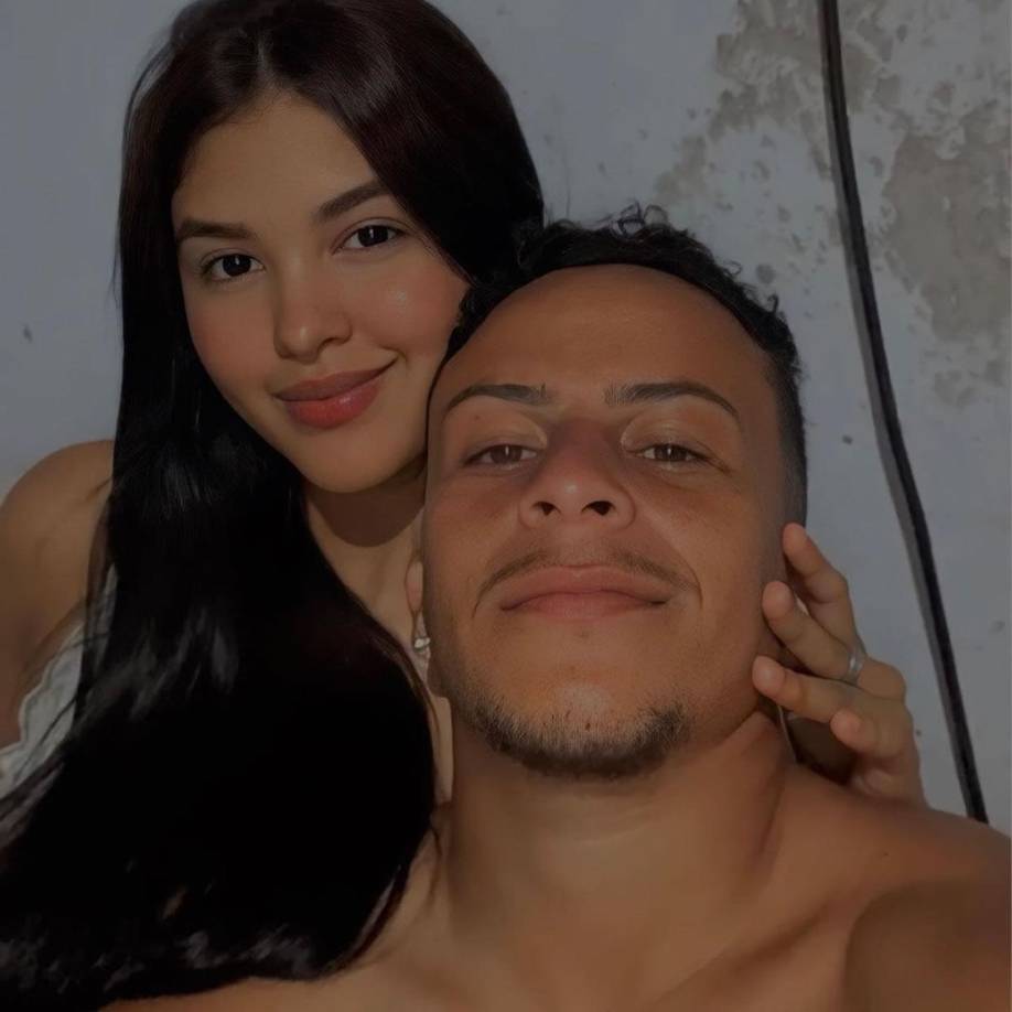 “Mi amor, no podría comenzar mis palabras sin decirte que me hiciste mujer, como siempre te dije, y estoy eternamente agradecida con Dios que me dio la oportunidad de compartir la vida contigo estos años y por enseñarme a agradecer todo lo que logramos juntos, hasta lo más pequeño. Nuestros planes no eran estos, pero los de Dios eran diferentes, nuestro sueño de niños con pelo de palomitas como el tuyo es para la próxima vida, gracias por los consejos, abrazos y comodidad”, dice el escrito.