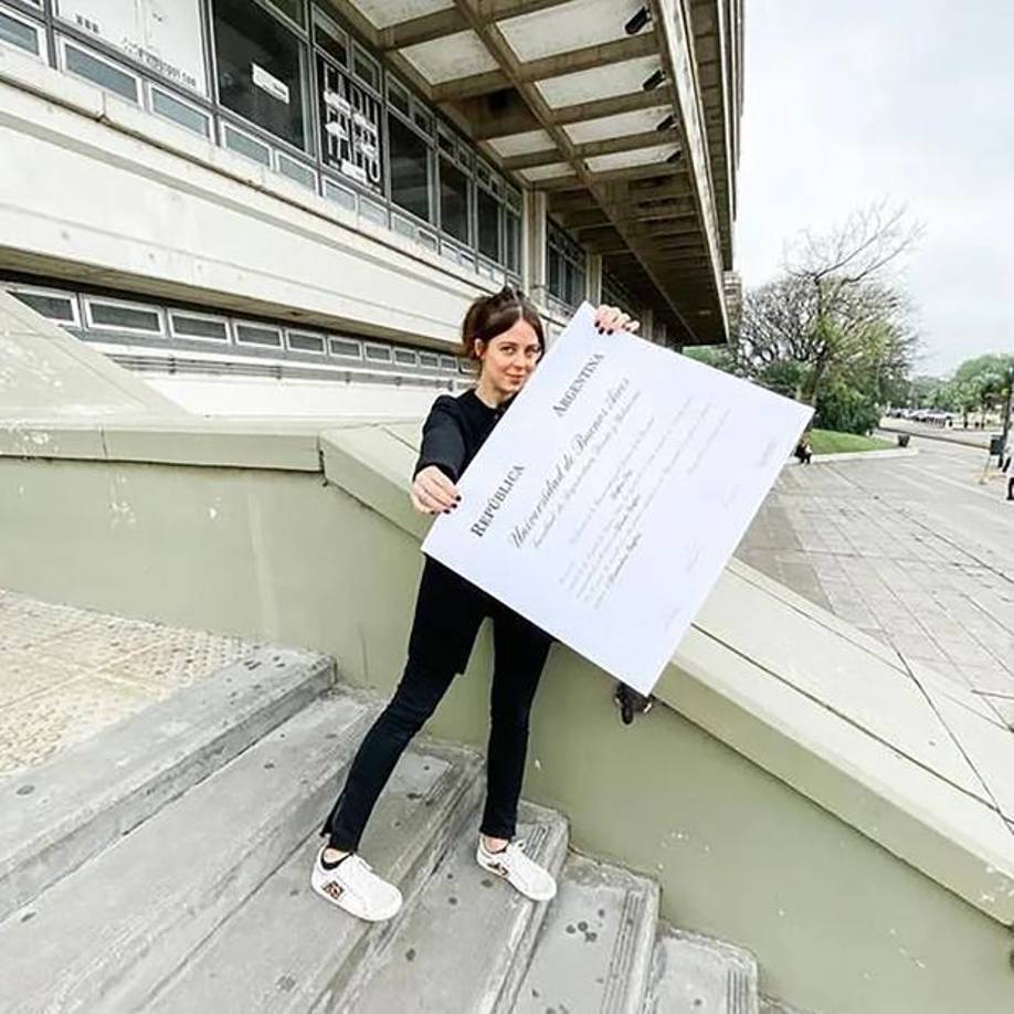 Delfina, de 28 años, llegó a Miami hace un año para hacer despegar su carrera como diseñadora. 