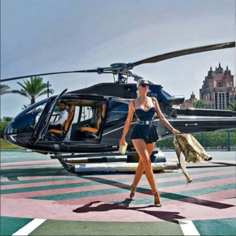 Los descendientes de aquellos agricultores que se convirtieron en millonarios están ahora rodeados de puros lujos, la mayoría de ellos no conoce la escasez.