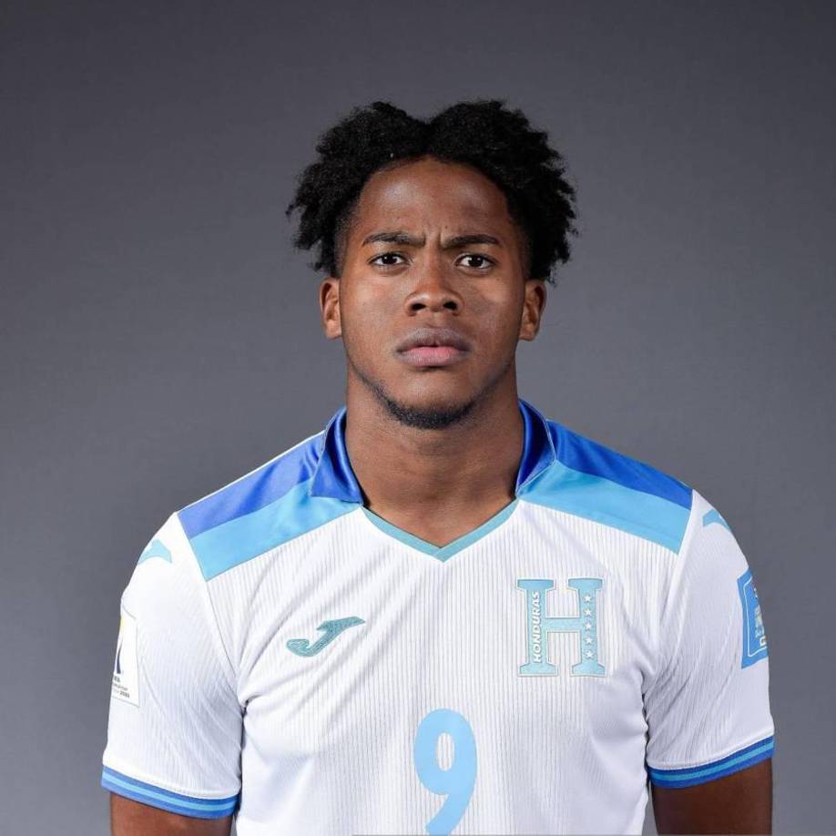 Delantero: 9. Exon Saturnino Arzú Suazo - (19) - Real España - 178 cm