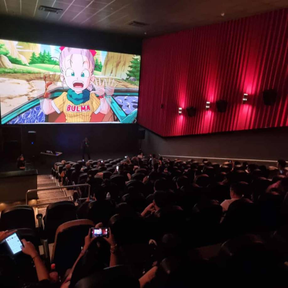 En la salas de cine, los asistentes recordaron al creador Akira Toriyama por su gran ingenio en el anime y su creación insigne Dragon Ball. 