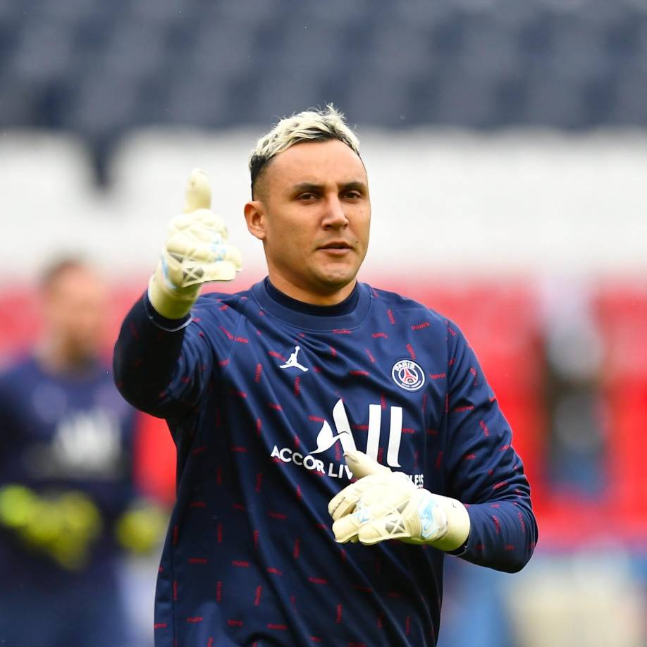 El portero tico Keylor Navas volvió al once titular del PSG ya que a mitad de semana fue relegado al banquillo por Donnarumma, quien tuvo un terrible juego ante Real Madrid en la Champions League.