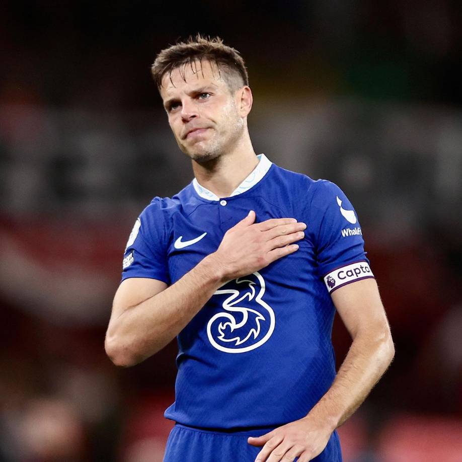 César Azpilicueta - Según informa Fabrizio Romano, el Inter de Milán tiene cerrado el acuerdo con el defensa español que será de dos temporadas. A pesar de que tiene contrato con el Chelsea hasta 2024, el club londinense no pondrá ningún problema a su salida.
