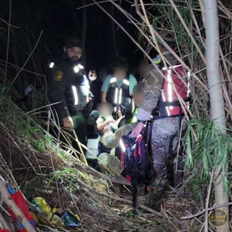 “Voy con Dios y es el único que nos fortalece en esto. Hemos pasado hambre, frío, de todo”, aseguró la hondureña Belem Janeth Orellana.