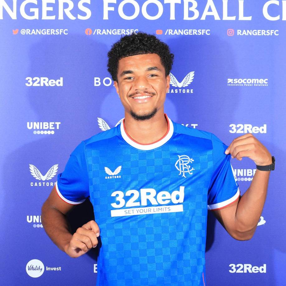 OFICIAL: El joven mediocampista estadounidense Malik Tillman es nuevo jugador del Rangers de Escocia. 