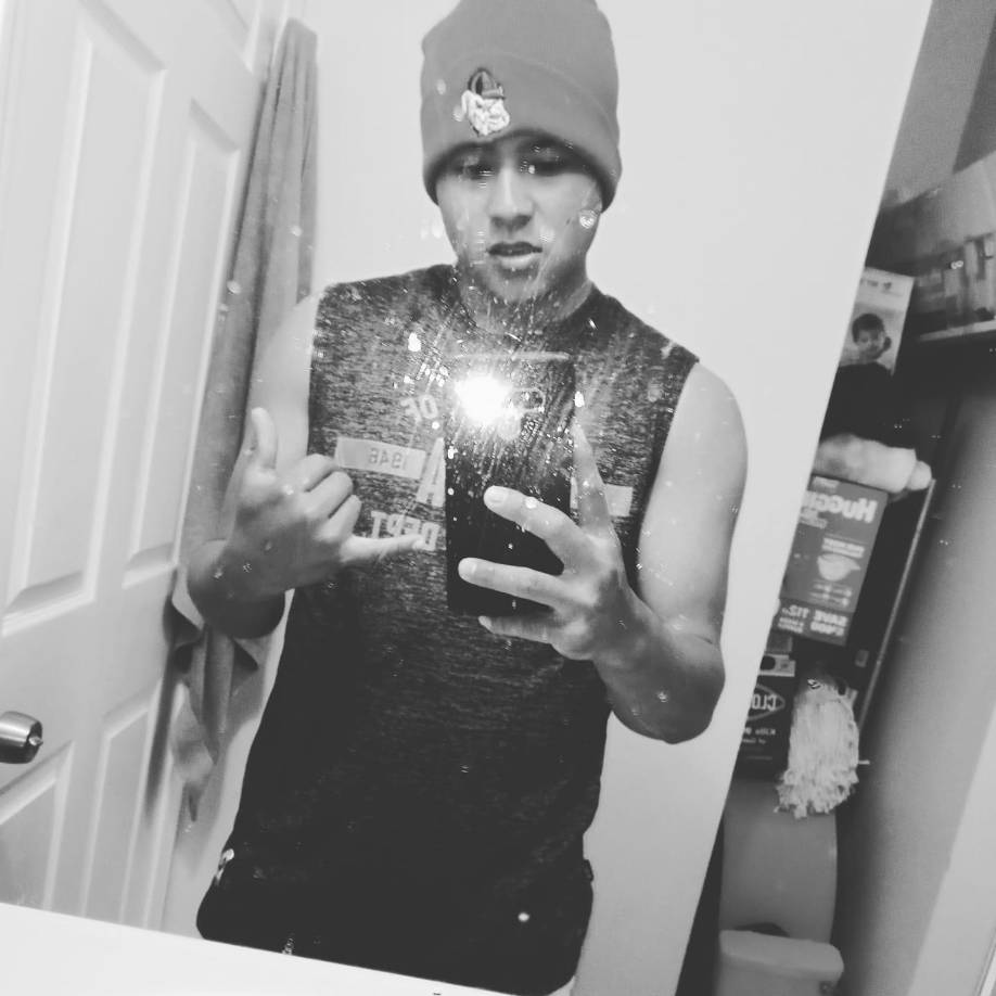 Ever Ramírez (foto) y su hermano Andy eran originarios de Siguatepeque y se habían marchado con la idea de hacerle una casa a su mamá.