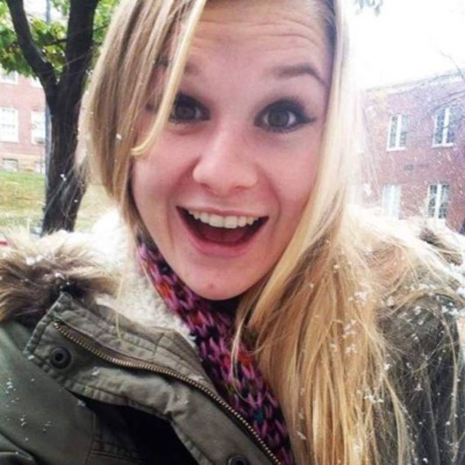 El hombre es acusado de asesinato agravado, secuestro, obstrucción de la justicia y profanación de un cuerpo después de que un equipo SWAT lo detuviera el viernes por la mañana.