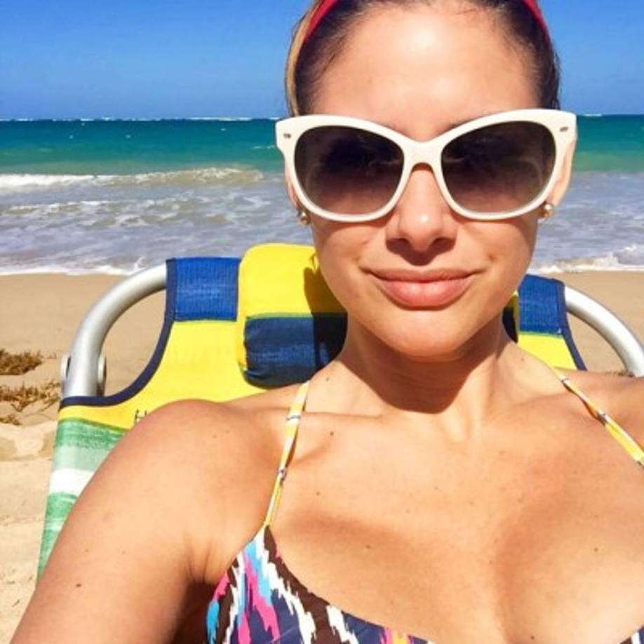 Esperando nuevos retos en su exitosa carrera. Alessandra se enfrenta a un destino muchísimo más delgada y con un nuevo amor.