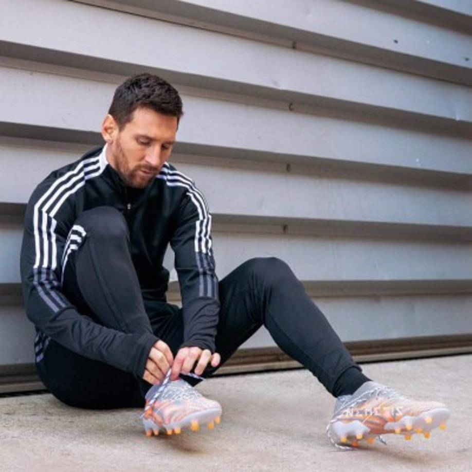 Además, Messi cobrará una prima de fichaje de 30 millones de euros.