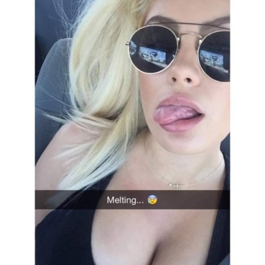 Y al igual que la hermana menor de Kardashian, varios medios reportan que Alexa se aumentó sus labios y se hizo otras cirugías plásticas.