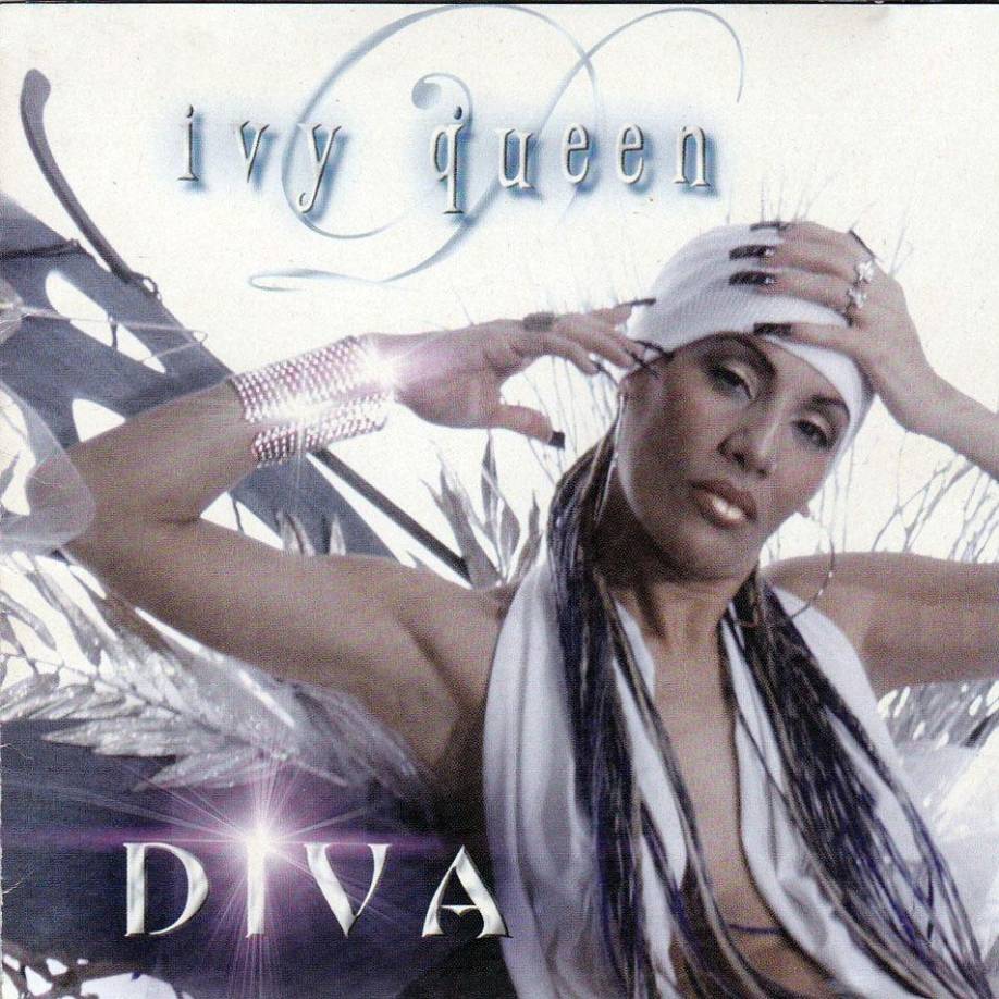 La segunda canción en el listado es “Quiero bailar” de Ivy Queen e incluida en su disco “Diva” (2003). Ivy es la única mujer incluida en el top 15. “La reina del reguetón” fue la primera mujer en incursionar en este género, de hecho, Rolling Stone cataloga la canción como “el mayor himno feminista en la historia del reguetón. el mensaje cambió las reglas del juego y continúa cambiando los paradigmas sociales en una cultura sumida en la misoginia dos décadas después”.