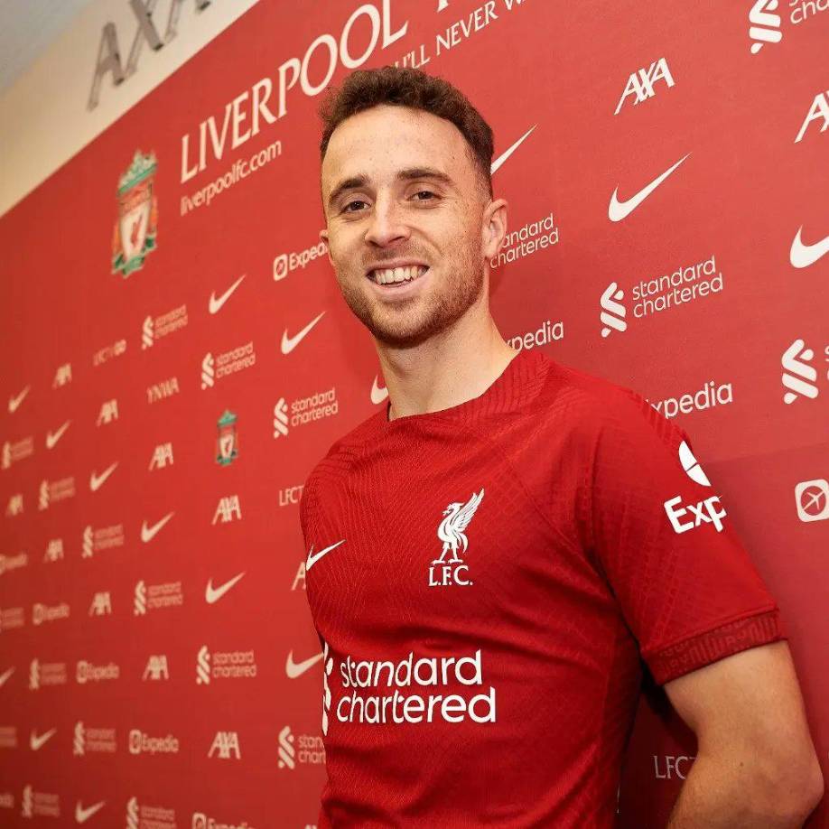 El Liverpool anunció la renovación del portugués Diogo Jota hasta junio de 2027