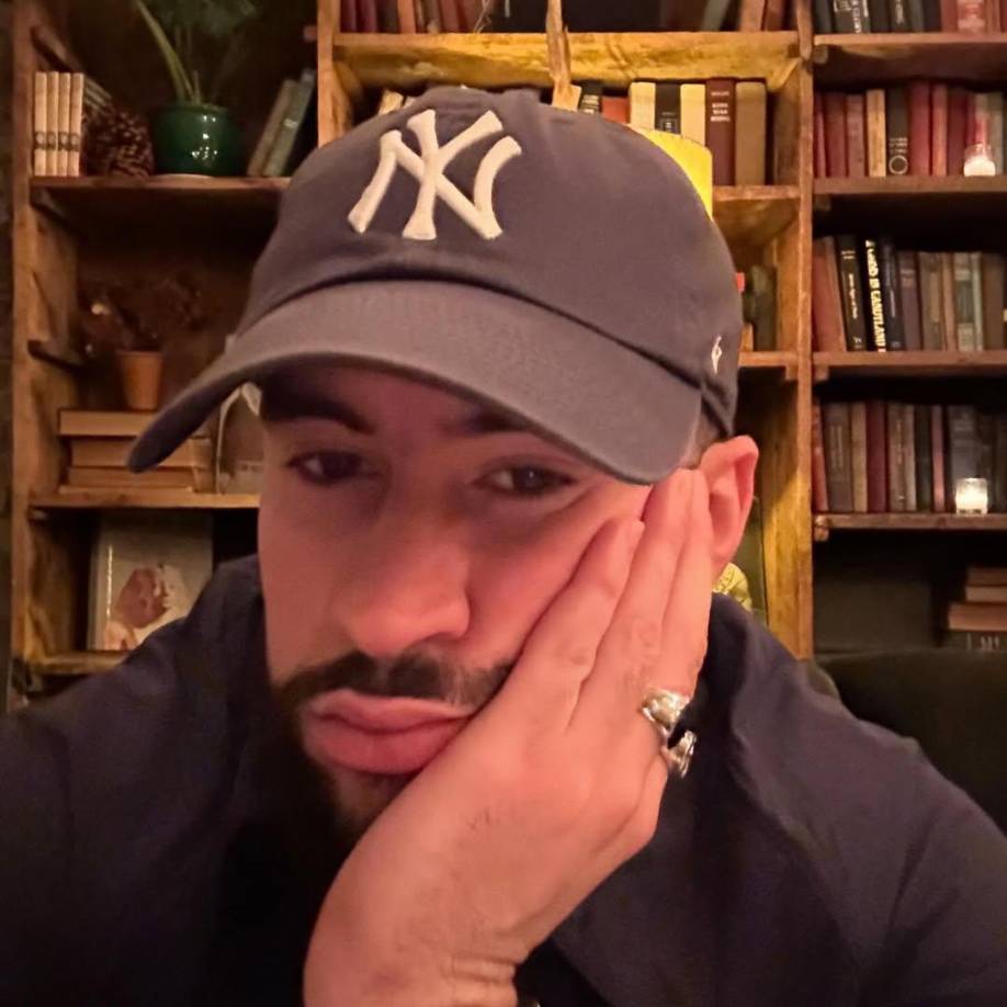 Como en ediciones anteriores, la fundación repartió cancioneros; dulces; instrumentos musicales como teclados, guitarras y timbales; equipo deportivo como guantes de boxeo, pelotas y bates y material de arte como libretas de dibujo, lienzos y pinceles.