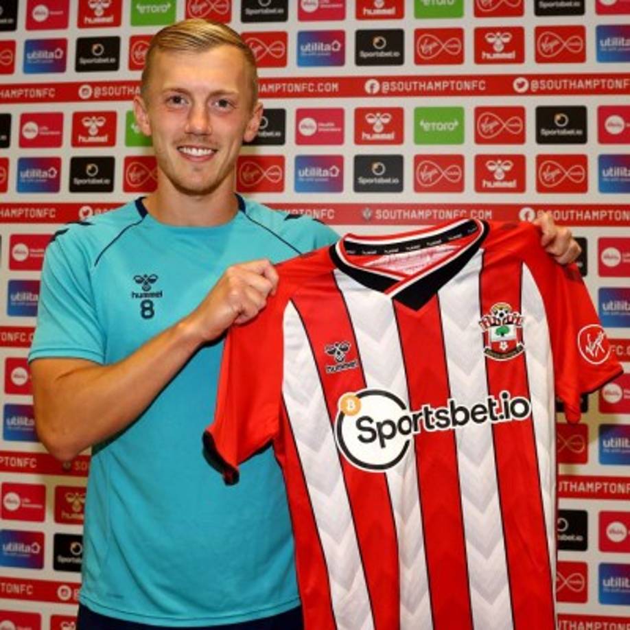 El capitán del Southampton, James Ward-Prowse, ha firmado un nuevo contrato de cinco años para poner fin a las especulaciones que lo vinculan con una salida de St Mary’s. Los Saints rechazaron una oferta de £ 25 millones de Aston Villa por el mediocampista de Inglaterra a principios de este verano.