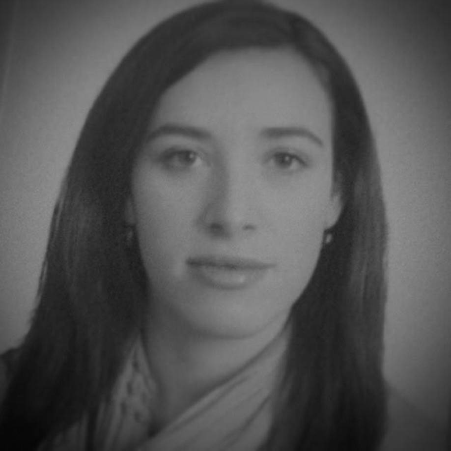 “‘¿Hola, cómo estás? Quiero contarte algo: sé que lo que te voy a contar te caerá de sorpresa ,pero debo contártelo, tomé la decisión de parar por un tiempo absolutamente todas mis actividades tanto laborales como familiares. <b>Me siento absolutamente cargada y abatida en todo sentido, ya no doy más. Creo que si no para me hará mucho daño, por eso decidí estar en un retiro poco más de 1 mes</b>”, dice el primer mensaje.