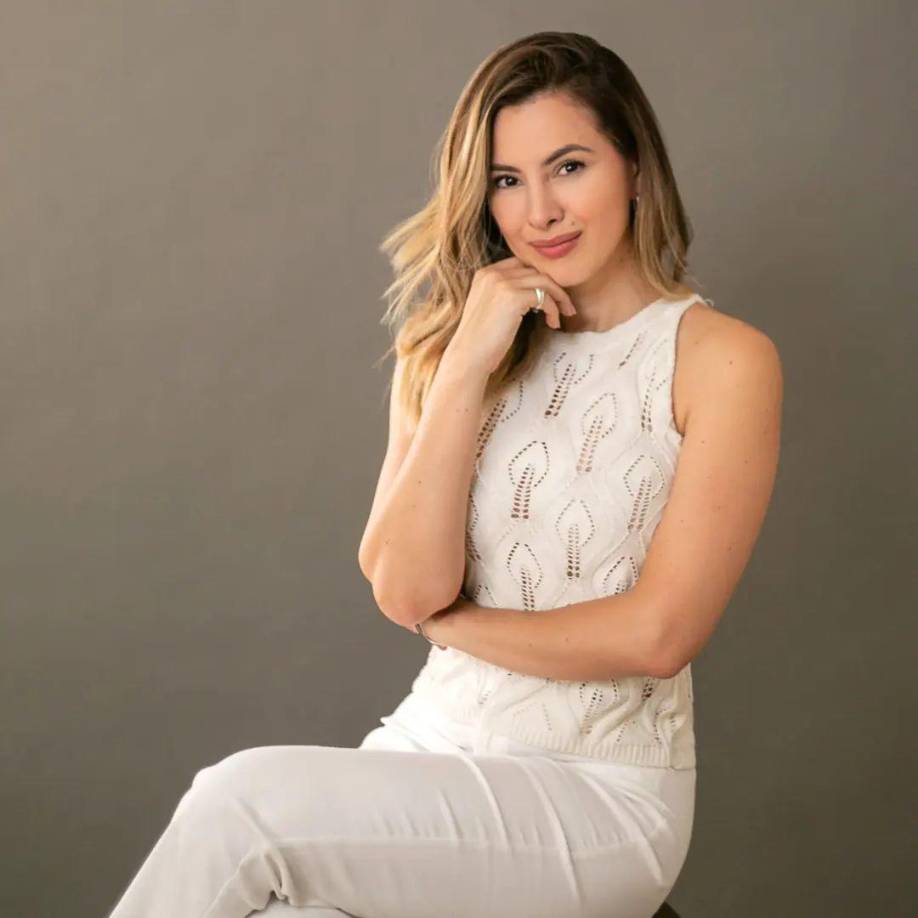 Kary Correa: Periodista deportiva de México.