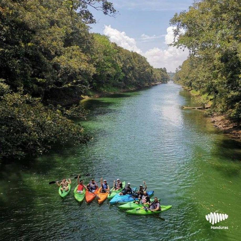  Su inicio data del año 800 antes de Cristo por lo que tiene más de 2500 años de antigüedad y precede al sitio arqueológico de Copán por casi 1000 años. 