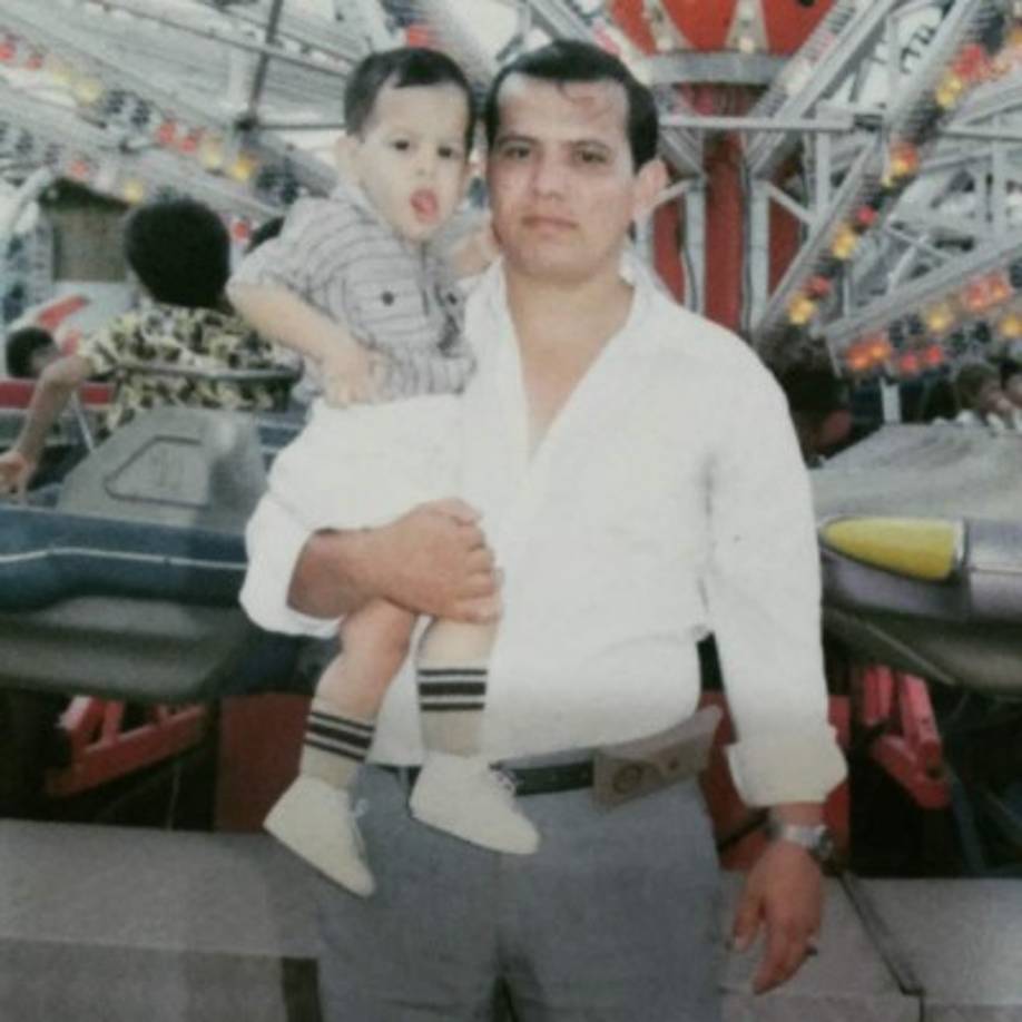 Liam Rivera y su padre.