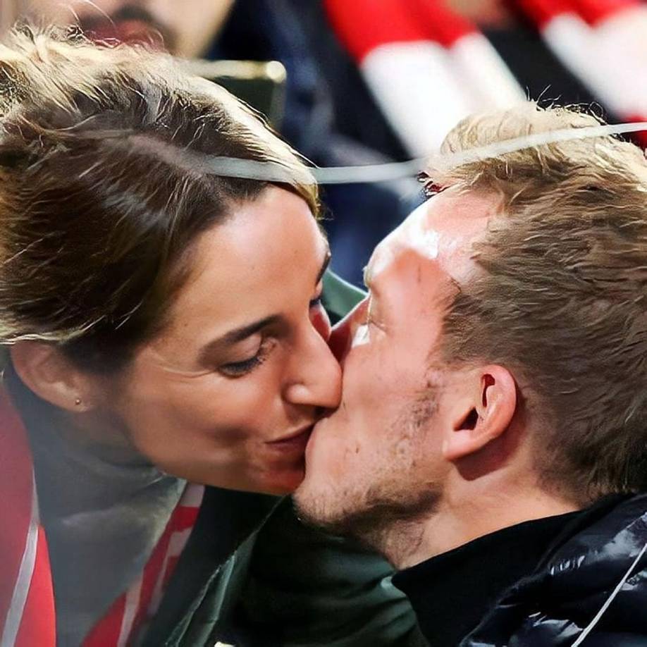 En Alemania creen que la novia de Nagelsmann fue un problema para el club de Múnich. La leyenda del Bayern, Markus Babbel, dijo: “Sé que su relación con la reportera de Bild es un gran tema en el vestuario”.