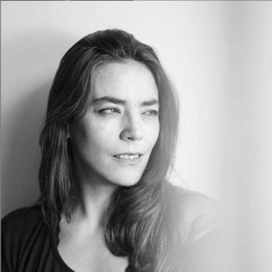 Sandra Reyes alejada de los escenarios comparte su tranquilo estilo de vida en las redes sociales.