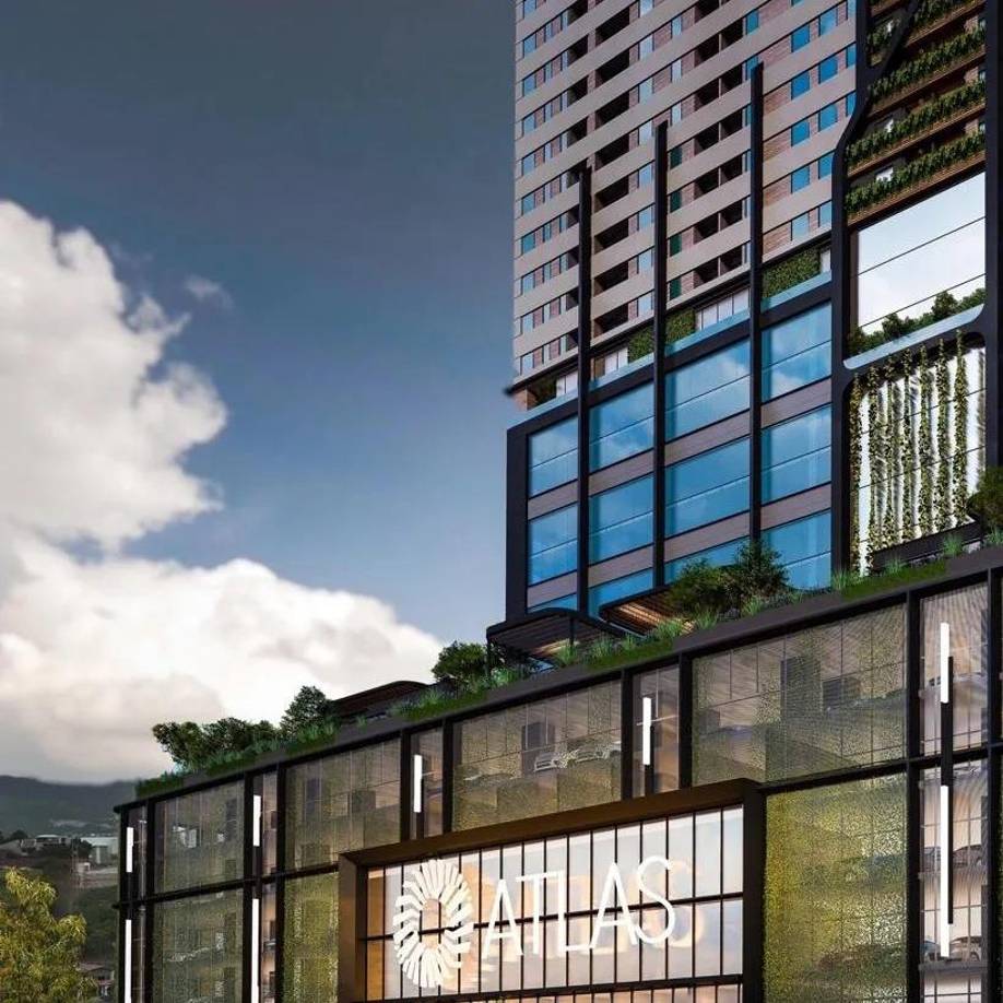 Con sus 136 metros de alto, la Torre Atlas, desarrollada por Grupo Celaque, será el edificio más alto de Honduras, Guatemala y El Salvador y además de ofrecer una hermosa vista panorámica, nos recordará que la capital tiene el poder de soportar desafíos para alcanzar las cimas más altas.