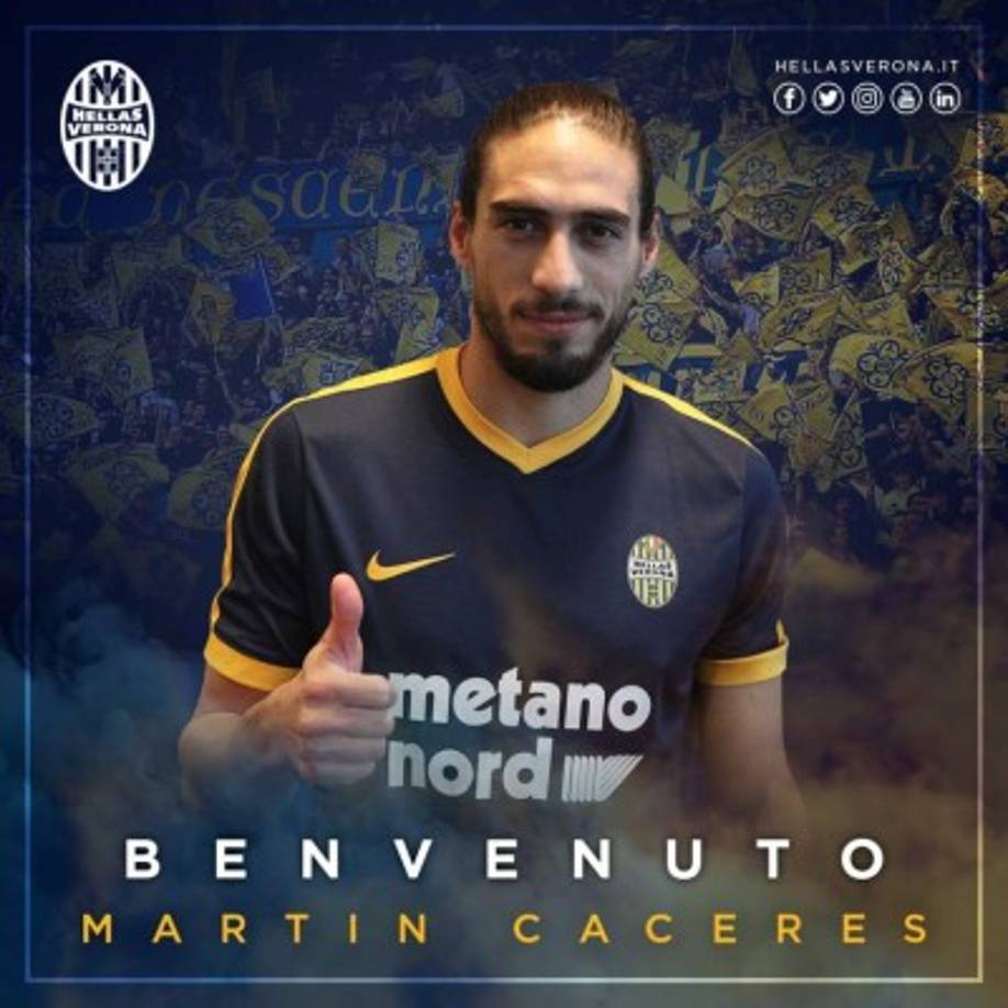 Martín Cáceres vuelve a sentirse futbolista profesional. Tras dejar el Southampton FC el pasado 1 de julio, -antes se había pasado medio año sin equipo-, el polivalente defensa uruguayo ha acordado su llegada al Hellas Verona. Tal y como ha explicado el nuevo equipo de la Serie A, el internacional charrúa ha llegado gratis y ha firmado para la próxima temporada, hasta junio de 2018.