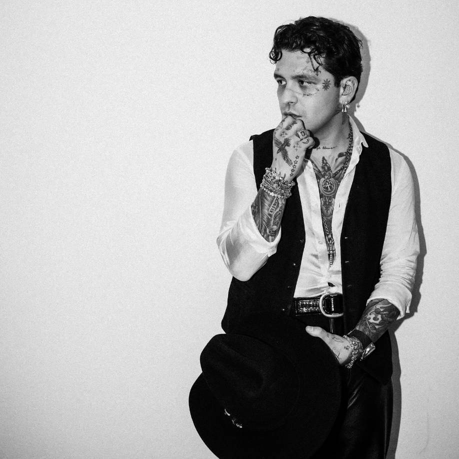 Cabe mencionar que Nodal siempre se ha referido a su hija como su mayor tesoro y ha dicho públicamente que ama y respeta a Cazzu por ser la madre de su bebé. 