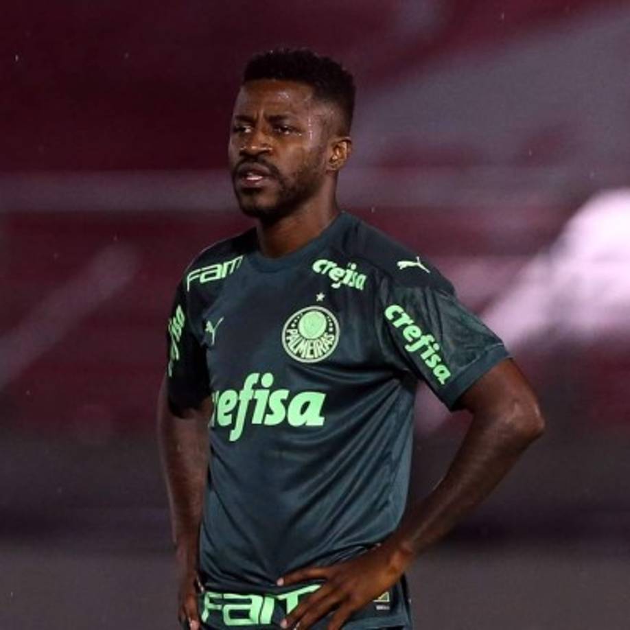 Ramires (33 años) - El centrocampista brasileño se encuentra sin equipo tras rescindir su contrato con el Palmeiras.​