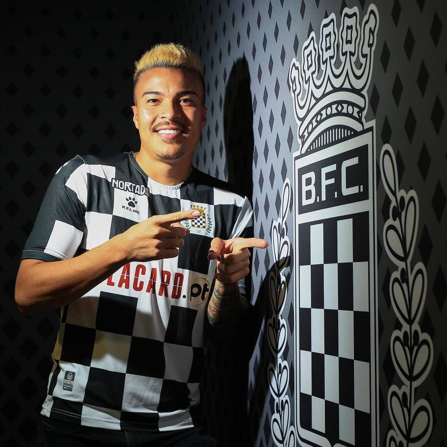 El Boavista ha fichado al delantero venezolano Adalberto Peñaranda. Firma hasta junio de 2025 y llega procedente del Watford.