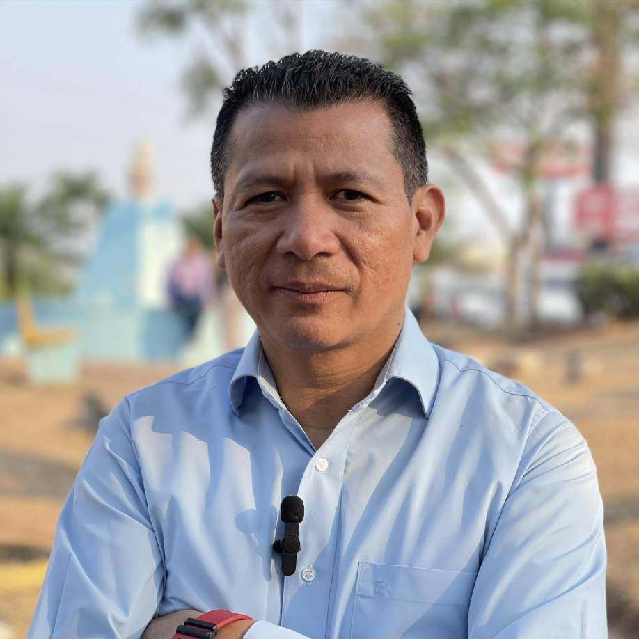 Y dijo, literalmente, que a él le habla un prócer patrio: el Cacique Lempira.