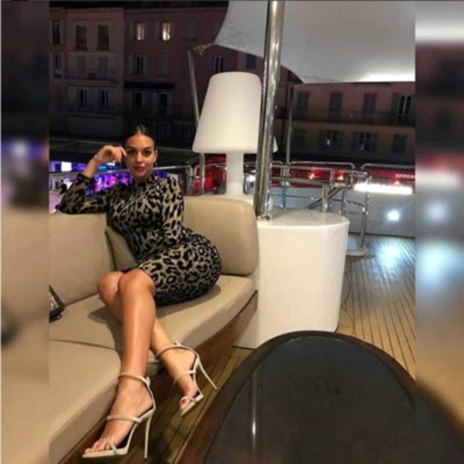 Georgina Rodríguez compartió esta imagen en su Instagram desde Saint-Tropez.