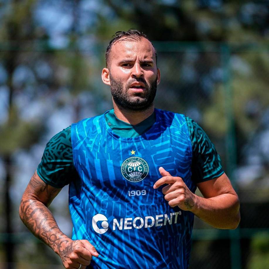 La temporada de la Sampdoria y Jesé fue reprobada, por lo que el club acabó descendiendo a la Segunda División y el delantero se quedó sin club. 