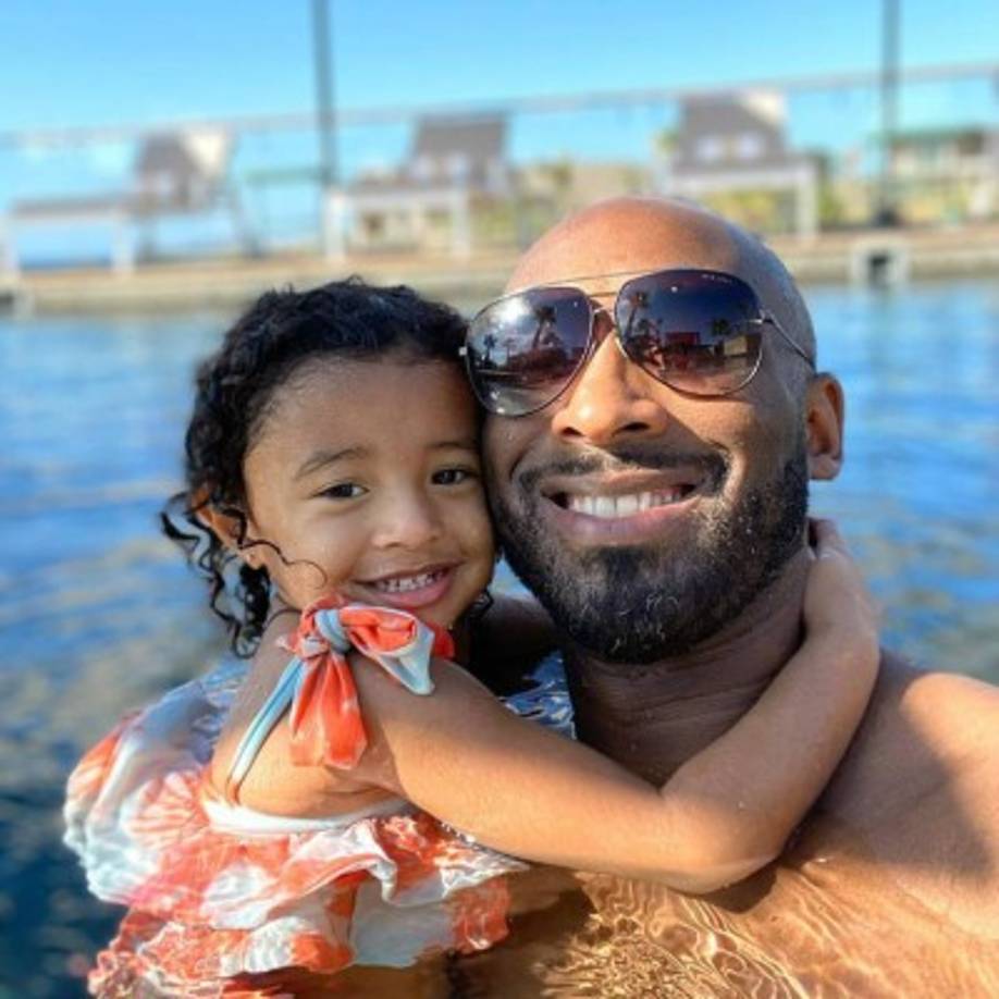 Kobe Bryant se mostró como un hombre amoroso que vivía para hacer feliz a su esposa y a sus cuatro hijas.