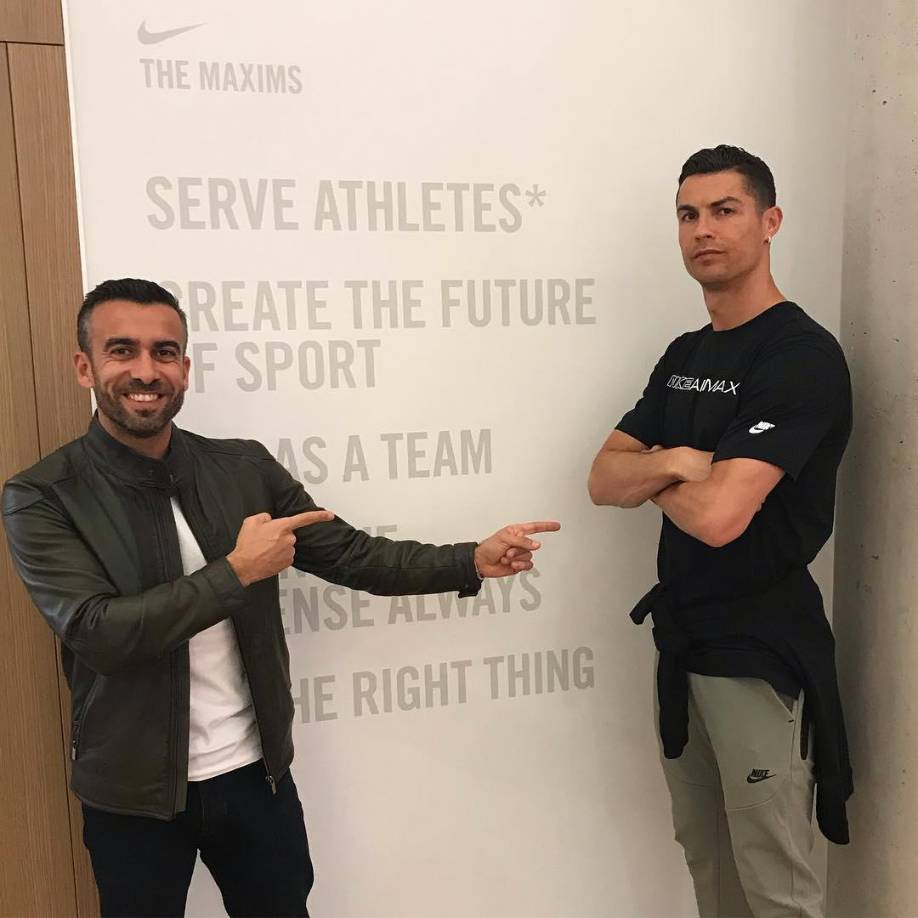 A continuación fue Ricardo Regufe el que representó al jugador en las negociaciones con el Al-Nassr.