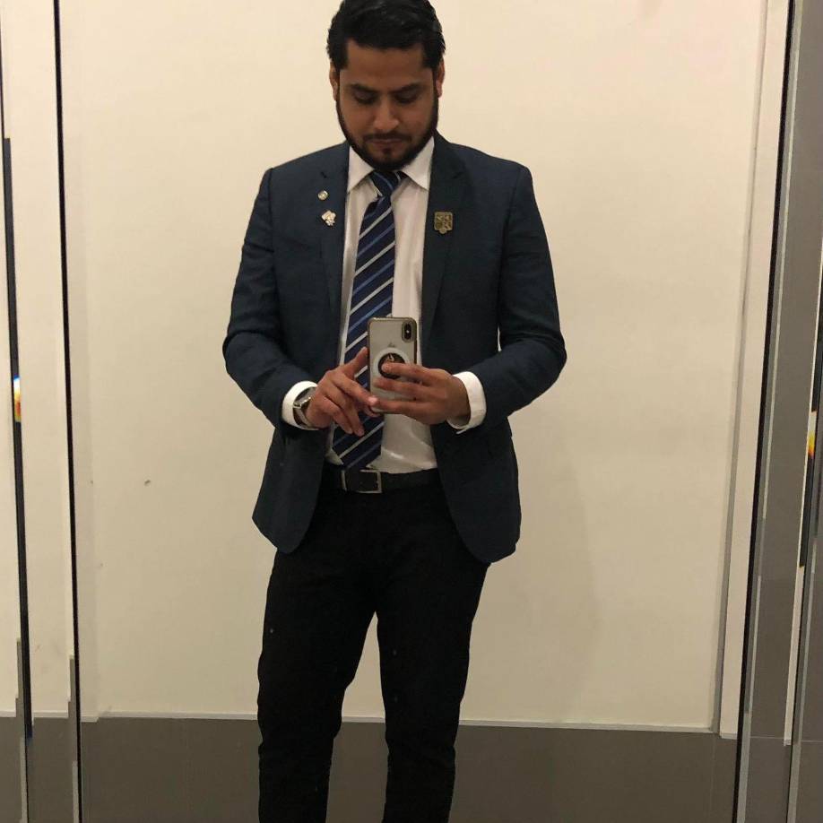 “Es una barbaridad que la gente tenga que huir por la extorsión y morir de esta forma”, lamentó su amistad.