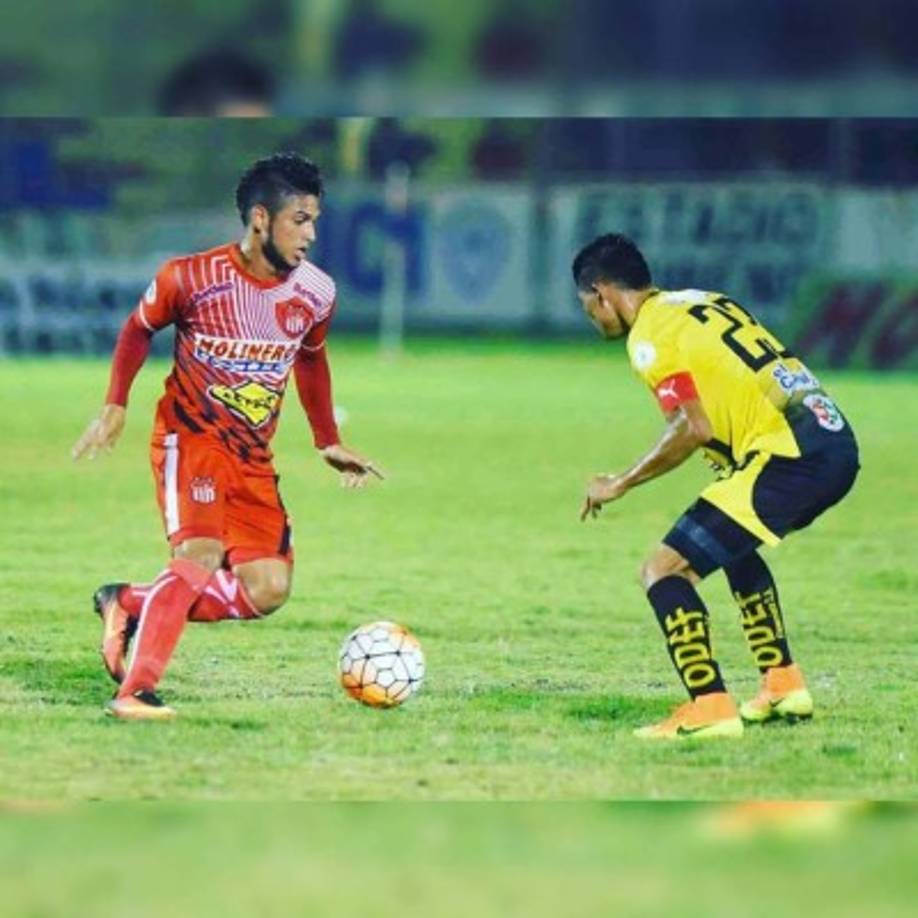 Kevin Maradiaga:Jugador catracho que ha pasado por clubes como Vida y Motagua, ha sido fichado por el Olancho FC de la segunda.