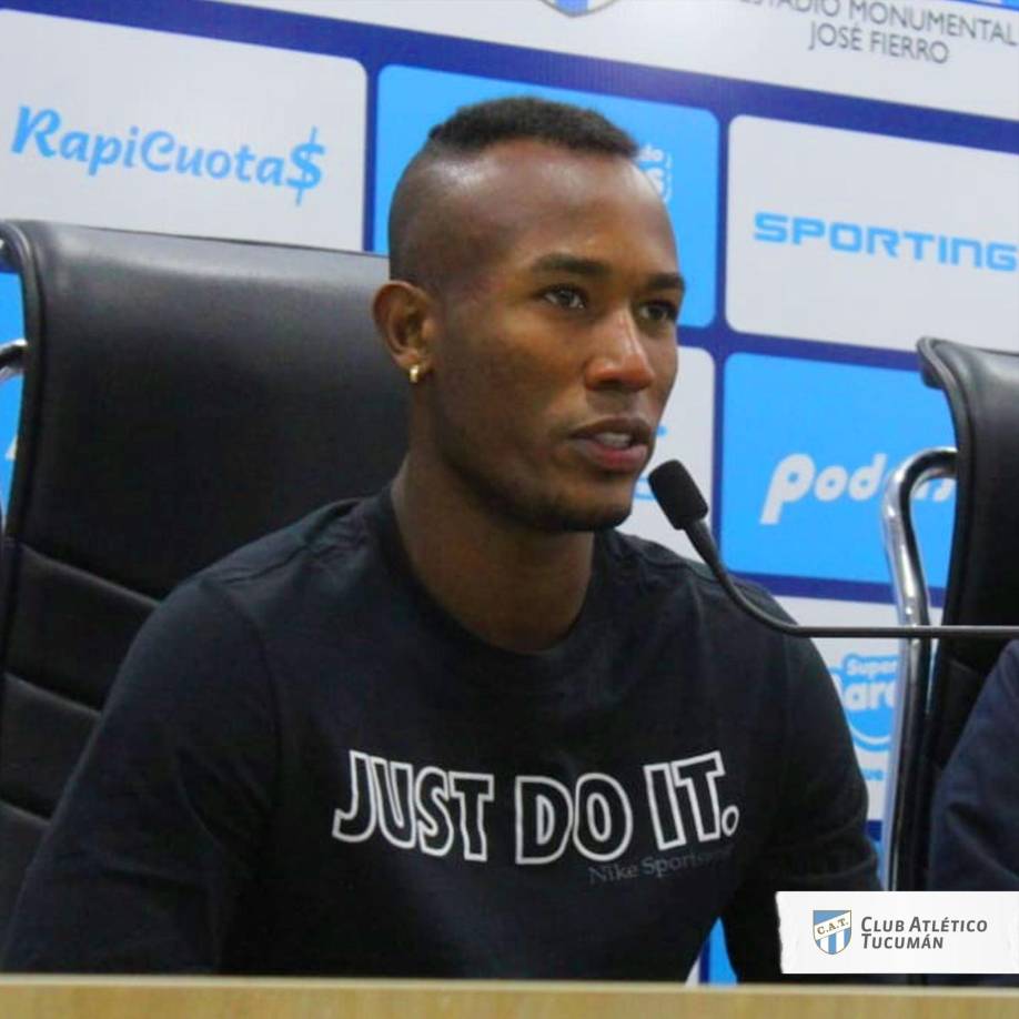 El motivo del deceso del mediocampista todavía no fue informado, pero la prensa argentina menciona una crisis cardíaca.